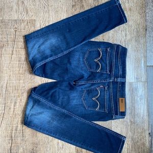 Levi’s Demi Curvy Low Rise skinny jeans